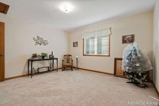 8618 Cedar Lake Drive, Jenison, MI 49428
