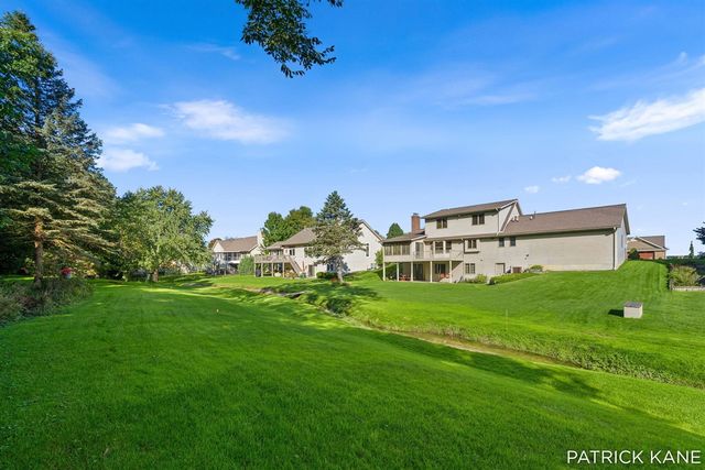 8618 Cedar Lake Drive, Jenison, MI 49428