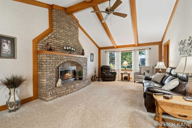 8618 Cedar Lake Drive, Jenison, MI 49428