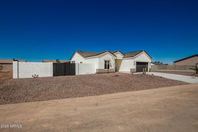 8461 W MISSION HILLS Drive, Arizona City, AZ 85123
