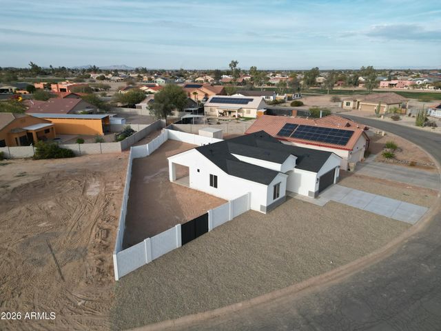 8461 W MISSION HILLS Drive, Arizona City, AZ 85123