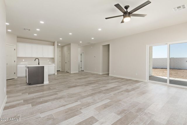 8461 W MISSION HILLS Drive, Arizona City, AZ 85123