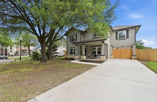 201 Tobin DR, Buda, TX 78610