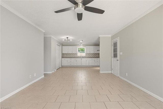 809 Garfield Court, Winston-salem, NC 27105