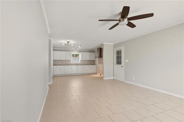 809 Garfield Court, Winston-salem, NC 27105