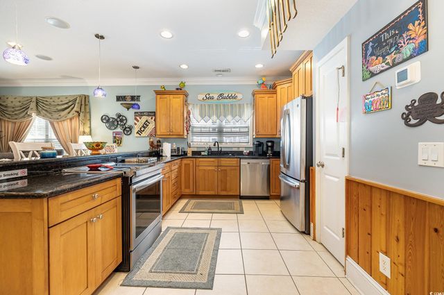 919A N Waccamaw Dr., Murrells Inlet, SC 29576