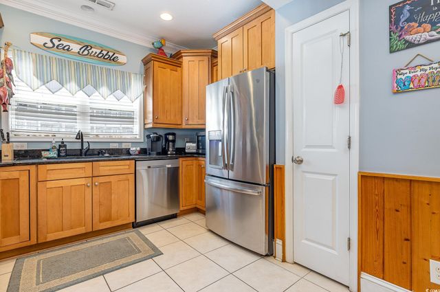 919A N Waccamaw Dr., Murrells Inlet, SC 29576