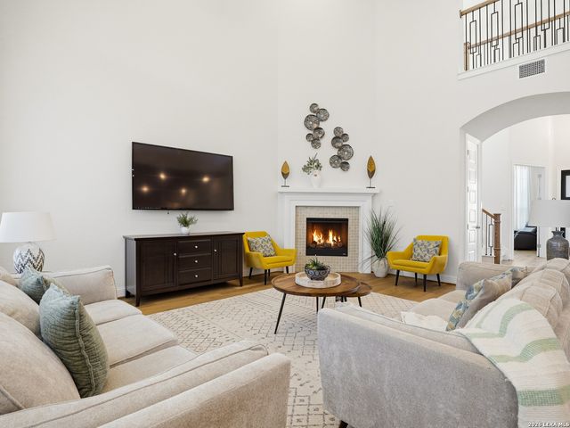 6837 Hallie Loop, Schertz, TX 78154