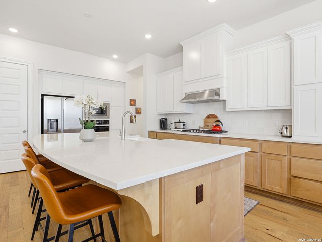 6837 Hallie Loop, Schertz, TX 78154