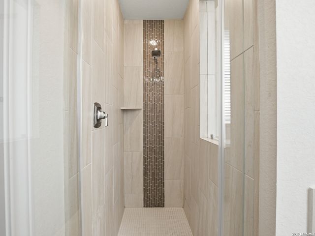 6837 Hallie Loop, Schertz, TX 78154