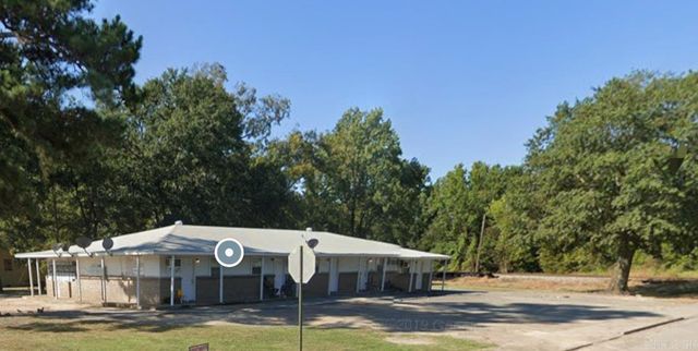 2202 W 10TH Avenue, Pine Bluff, AR 71611