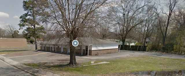 2202 W 10TH Avenue, Pine Bluff, AR 71611