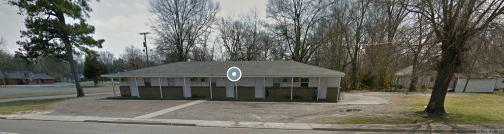 2202 W 10TH Avenue, Pine Bluff, AR 71611