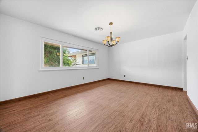 3124 Audubon Drive, Bakersfield, CA 93301