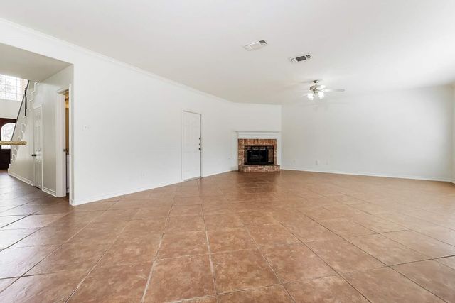 8518 Sports Haven Drive, Humble, TX 77346