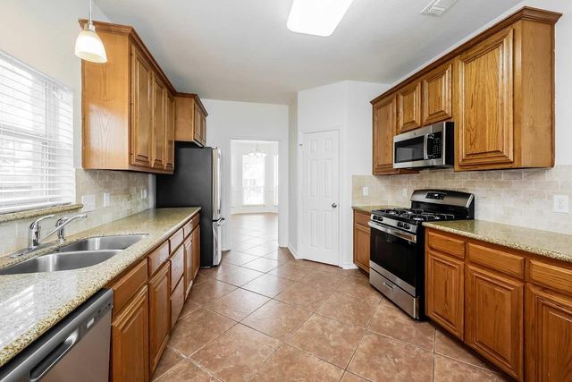 8518 Sports Haven Drive, Humble, TX 77346