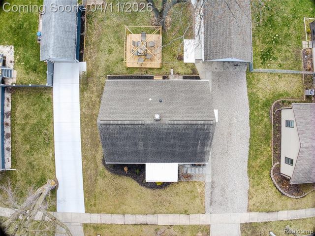 410 E Pottawatamie Street, Tecumseh, MI 49286
