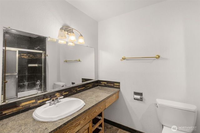 7211 182nd Street SW, Edmonds, WA 98026