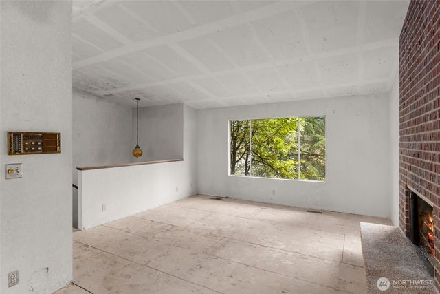 7211 182nd Street SW, Edmonds, WA 98026