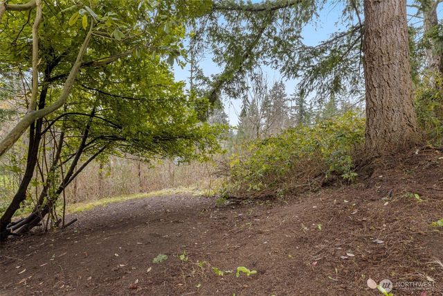 7211 182nd Street SW, Edmonds, WA 98026