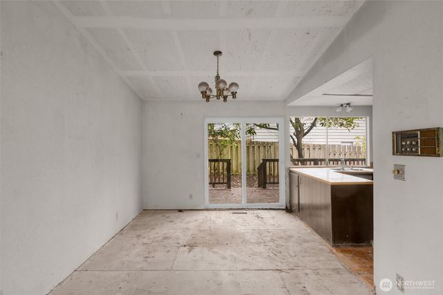 7211 182nd Street SW, Edmonds, WA 98026