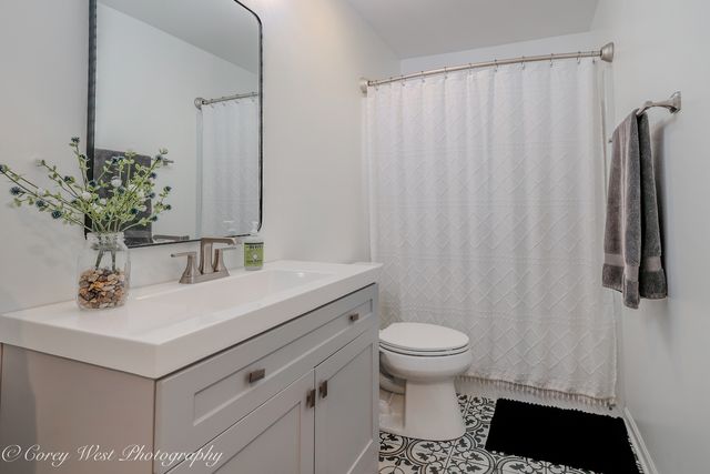 276 Ream Drive, Elburn, IL 60119