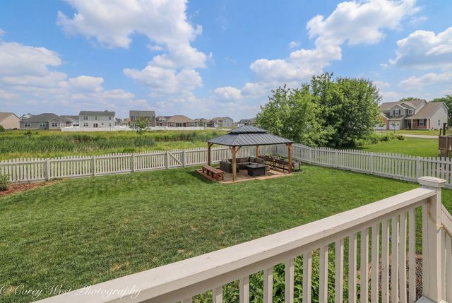 276 Ream Drive, Elburn, IL 60119