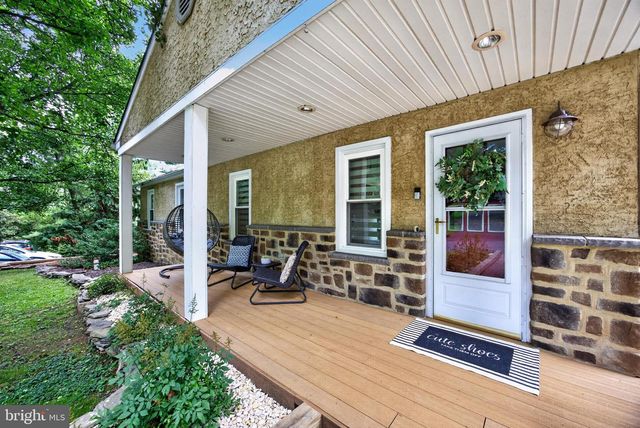 111 FULMER RD, Perkiomenville, PA 18074