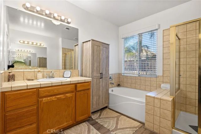 11720 Valley Forge, Bakersfield, CA 93312