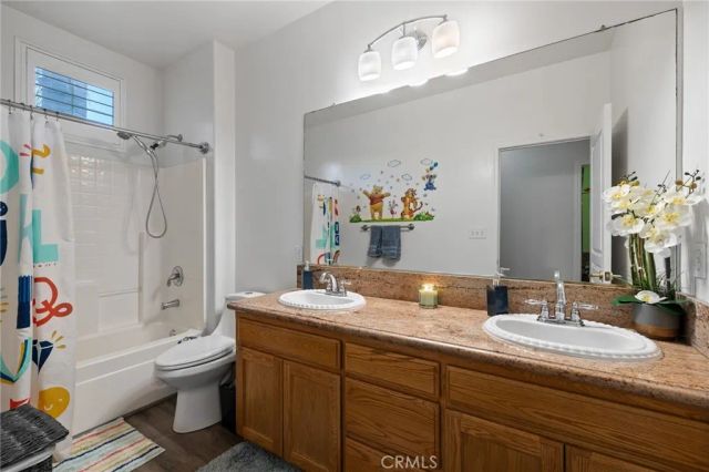 11720 Valley Forge, Bakersfield, CA 93312