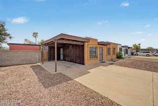 6548 E Barrow Street, Tucson, AZ 85730