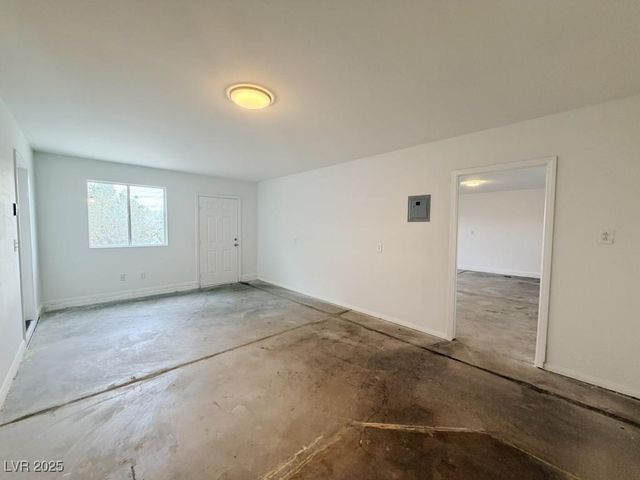 410 East Bluebird Avenue, Pahrump, NV 89060