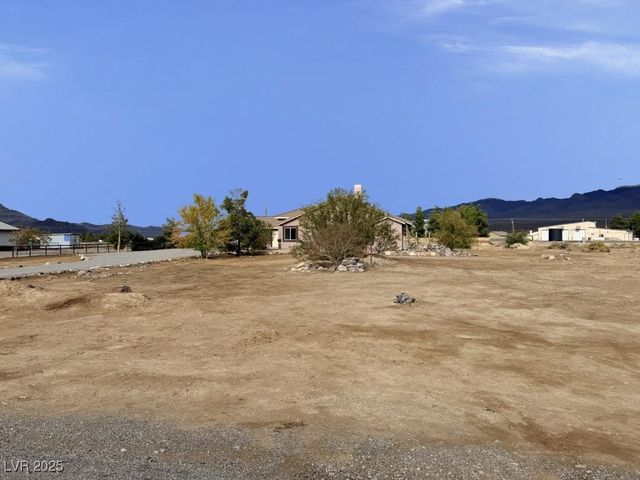 410 East Bluebird Avenue, Pahrump, NV 89060