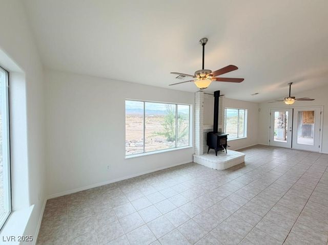 410 East Bluebird Avenue, Pahrump, NV 89060