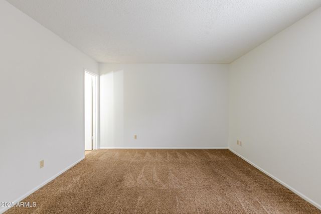 2228 E CAMPBELL Avenue 106, Phoenix, AZ 85016