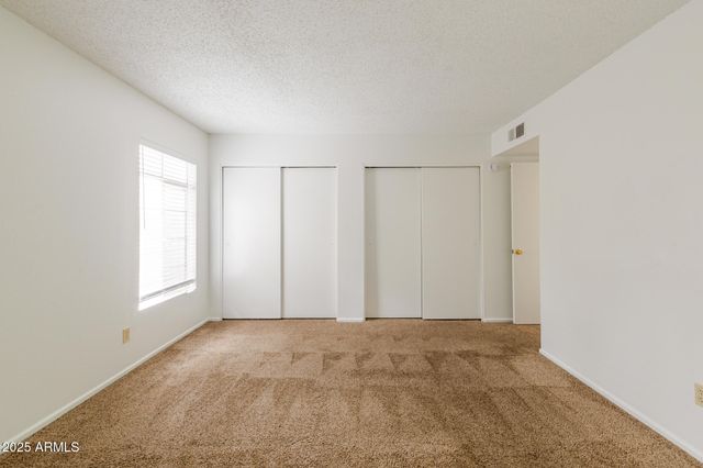 2228 E CAMPBELL Avenue 106, Phoenix, AZ 85016