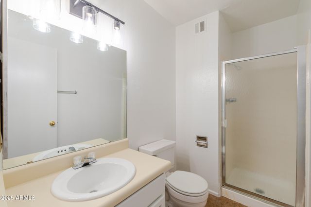 2228 E CAMPBELL Avenue 106, Phoenix, AZ 85016