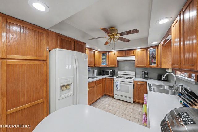 1301 Oakdale Street, Toms River, NJ 08757