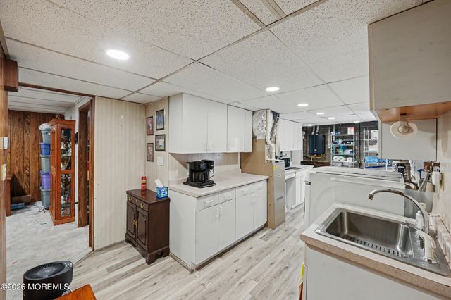 1301 Oakdale Street, Toms River, NJ 08757