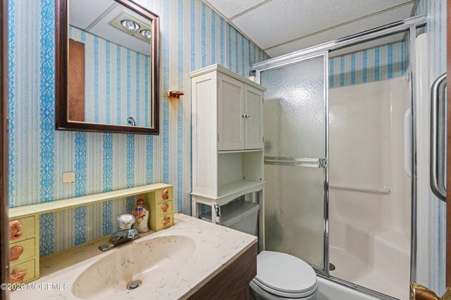 1301 Oakdale Street, Toms River, NJ 08757