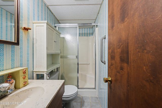 1301 Oakdale Street, Toms River, NJ 08757