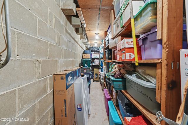 1301 Oakdale Street, Toms River, NJ 08757