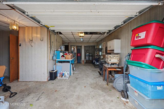 1301 Oakdale Street, Toms River, NJ 08757