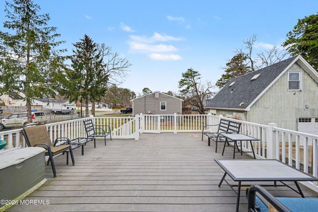 1301 Oakdale Street, Toms River, NJ 08757