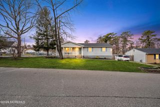 1301 Oakdale Street, Toms River, NJ 08757