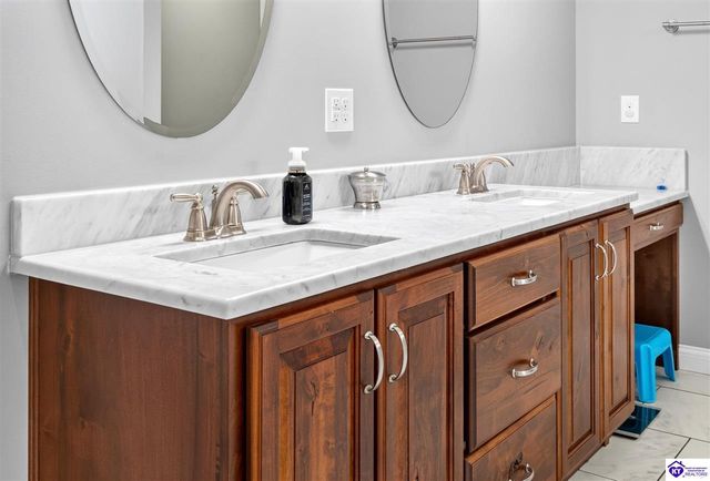 204 Shepherd's Way, Rineyville, KY 40162