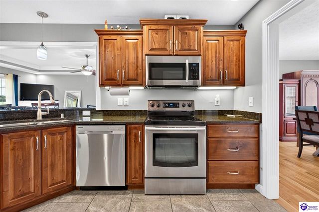 204 Shepherd's Way, Rineyville, KY 40162