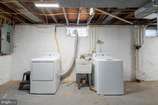 3222 PRIMROSE RD, Philadelphia, PA 19114