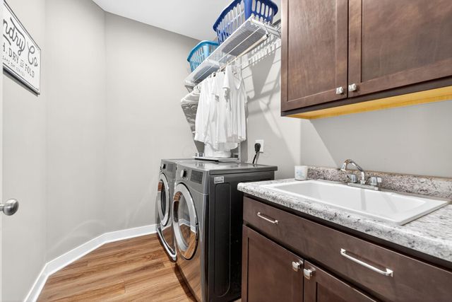 1251 Goldwell Drive, Sunbury, OH 43074