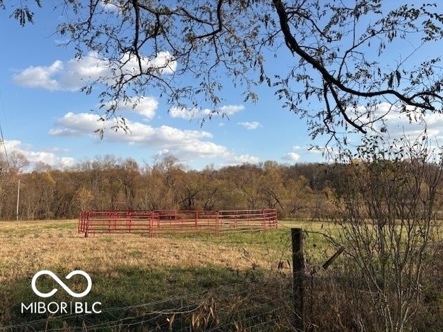 1355 N County Road 375 Road W, Greencastle, IN 46135